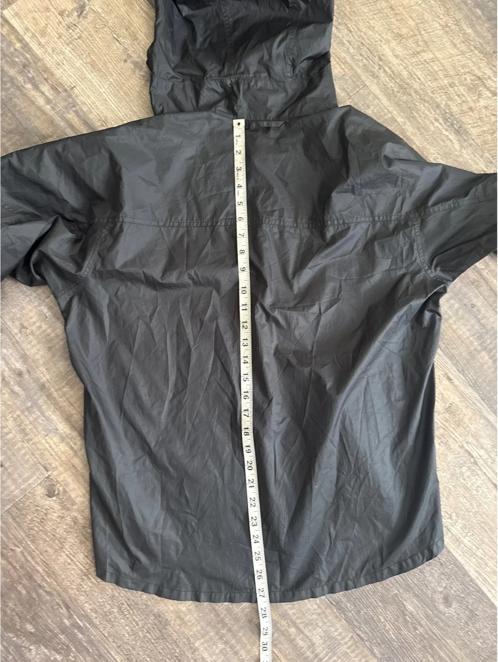 Marmot Men's Lightweight Black Hooded Windbreaker Jacket Medium